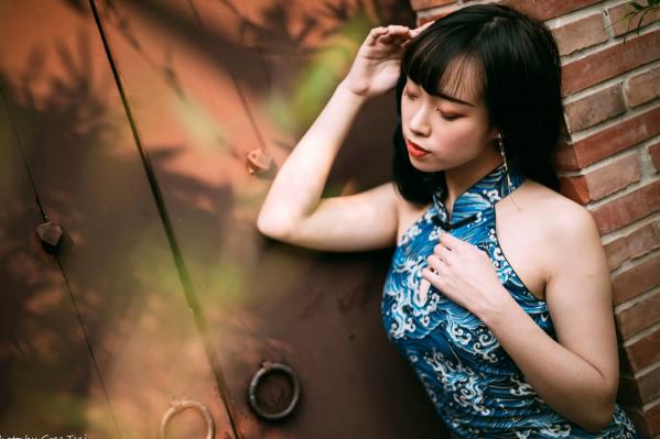    娃娃 - 绝美古典旗袍写真，优雅东方韵味与现代时尚风格碰撞 [108P]第63张图片