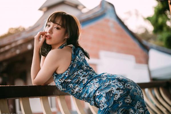    娃娃 - 绝美古典旗袍写真，优雅东方韵味与现代时尚风格碰撞 [108P]第92张图片