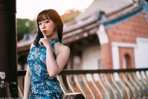    娃娃 - 绝美古典旗袍写真，优雅东方韵味与现代时尚风格碰撞 [108P]第99张图片