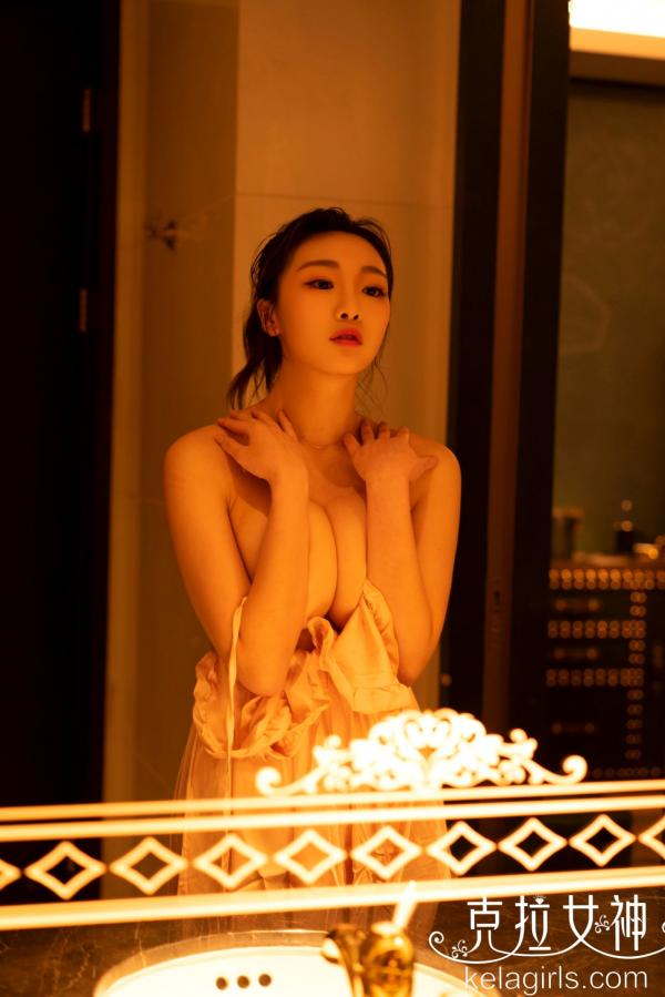    KelaGirls克拉女神-舒彤私房照-淡粉色吊带睡裙大尺度写真-金杯罩球（2019.05.20）第28张图片