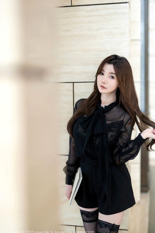    MyGirl美媛馆-649-糯美子-澳门酒店旅拍，黑色透视装搭配蕾丝内衣与黑丝，尽显成熟冷艳高级感私房大片第6张图片