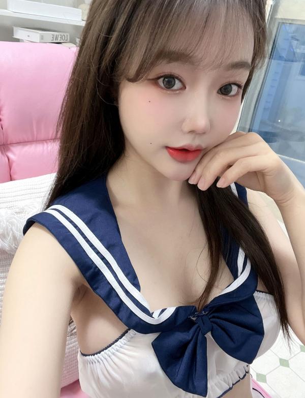   韩国女神Jucy私房诱惑写真，大胆镂空网格与制服诱惑，无圣光大尺度唯美呈现第47张图片