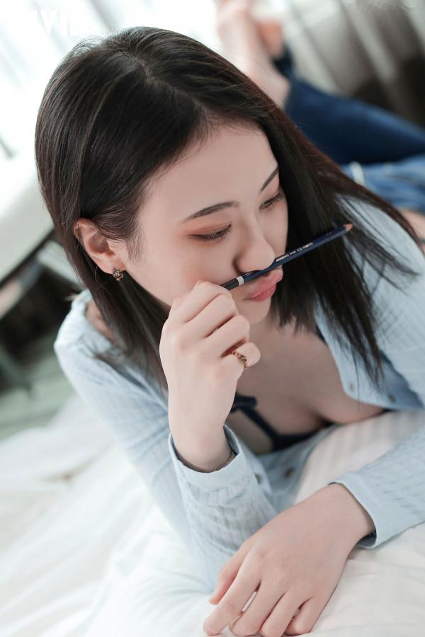    JVID阿黎：吉他妹妹的私房日记，居家清纯诱惑与大尺度日常随拍 - 2022.06.07第24张图片