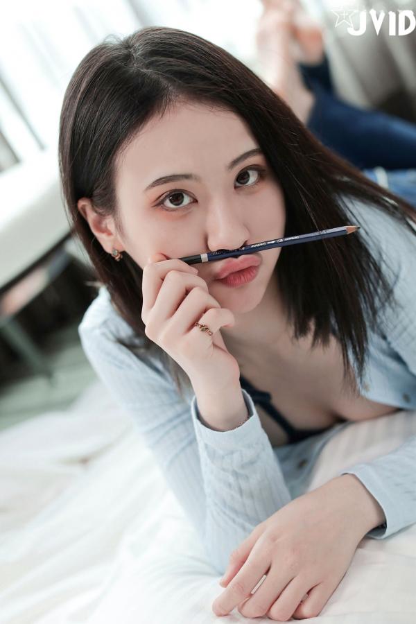    JVID阿黎：吉他妹妹的私房日记，居家清纯诱惑与大尺度日常随拍 - 2022.06.07第25张图片