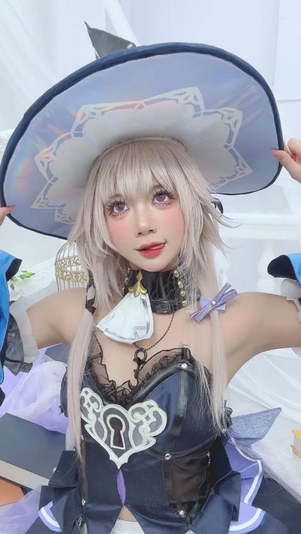    PoppaChan - 赫塔 (The Herta) 二次元私房Cosplay - 极致性感福利诱惑，完美还原角色神韵 [114P]第13张图片
