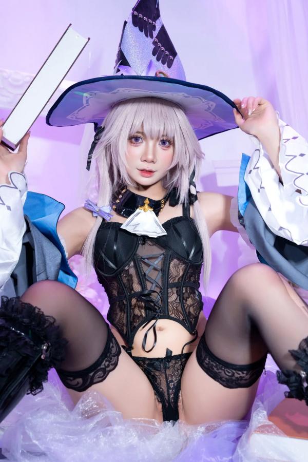    PoppaChan - 赫塔 (The Herta) 二次元私房Cosplay - 极致性感福利诱惑，完美还原角色神韵 [114P]第84张图片