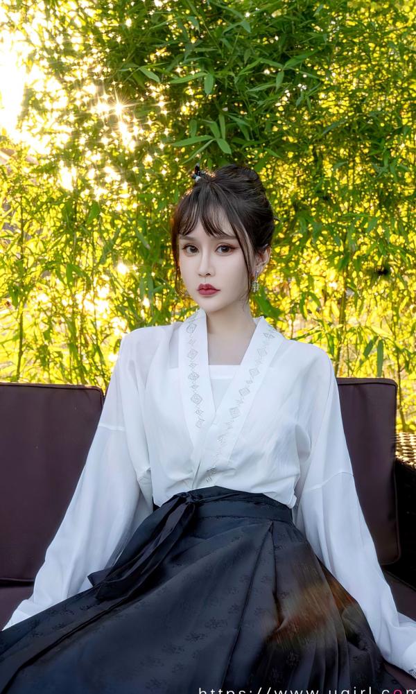    UGirlsApp尤果圈-2674-青树-《节日主题》古风国风写真 - 雅致古典白裙中式美少女大尺度私房第24张图片
