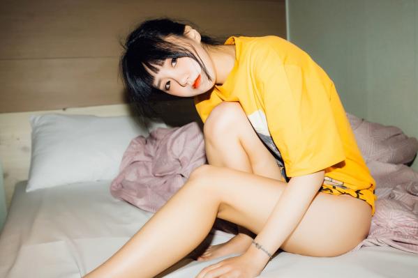    韩国美女Jenny定格居家私房与运动街拍，甜美可爱又不失灵动性感，展现迷人青春活力第7张图片