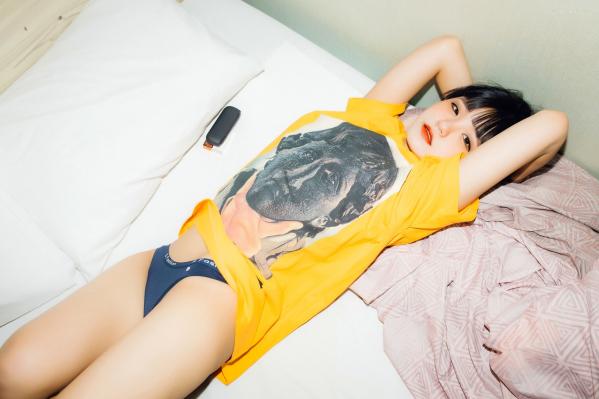    韩国美女Jenny定格居家私房与运动街拍，甜美可爱又不失灵动性感，展现迷人青春活力第34张图片