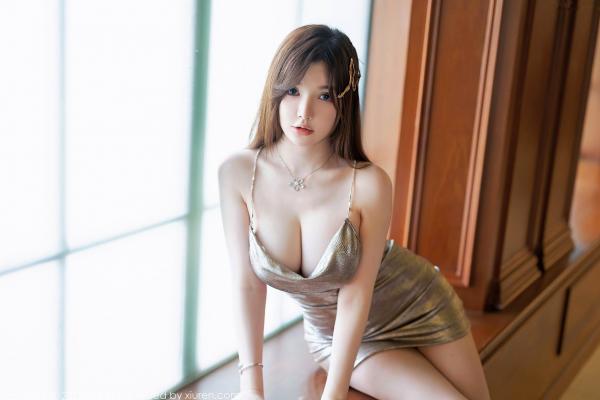    MyGirl美媛馆-646-糯美子-澳门旅拍-暗金色吊带短裙性感女神写真，奢华名媛风演绎极品诱惑，无圣光大尺度唯美视觉盛宴第18张图片