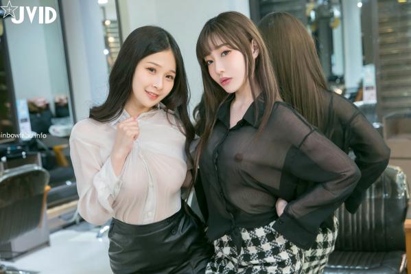    JVID璃奈酱与婕咪：理发店诱惑沙龙，制服若隐若现的极致双生情色大片第45张图片