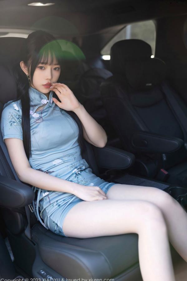    XiaoYu语画界997-极品女神奶瓶车拍写真-蓝灰旗袍古典韵致与粉色内衣极致诱惑-双风格演绎唯美身姿-2023.03.30第14张图片