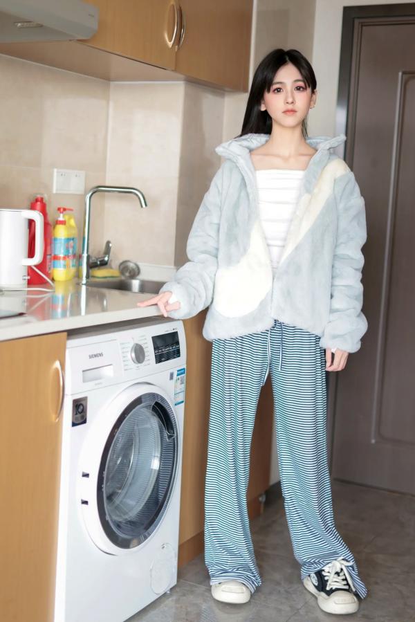    [XR] 奶芙乔乔居家写真：清纯甜美与性感慵懒的完美结合，一字肩上衣演绎迷人私房节奏！[85P]第13张图片