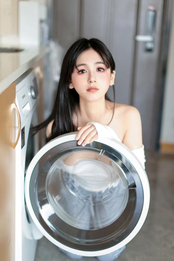    [XR] 奶芙乔乔居家写真：清纯甜美与性感慵懒的完美结合，一字肩上衣演绎迷人私房节奏！[85P]第18张图片