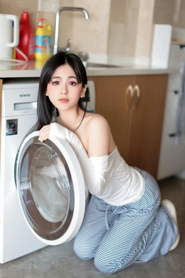    [XR] 奶芙乔乔居家写真：清纯甜美与性感慵懒的完美结合，一字肩上衣演绎迷人私房节奏！[85P]第19张图片