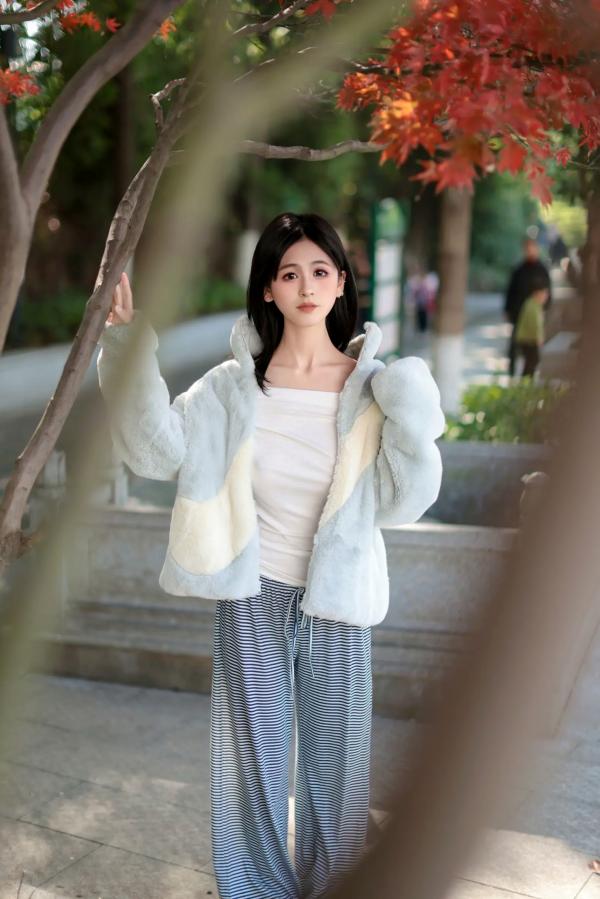    [XR] 奶芙乔乔居家写真：清纯甜美与性感慵懒的完美结合，一字肩上衣演绎迷人私房节奏！[85P]第34张图片