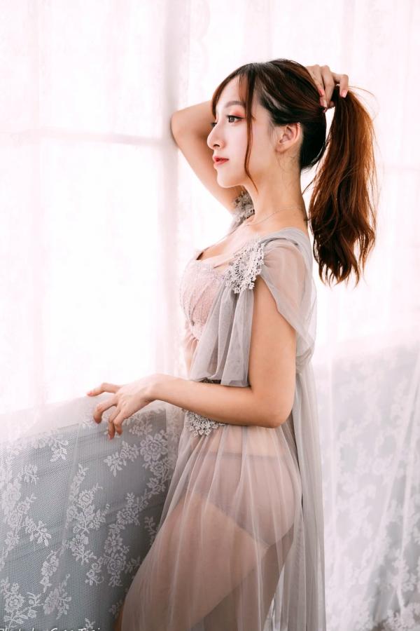    轩颖 - 柔美蕾丝睡衣私房写真，唯美光影下的纯欲女神 [83P]第77张图片