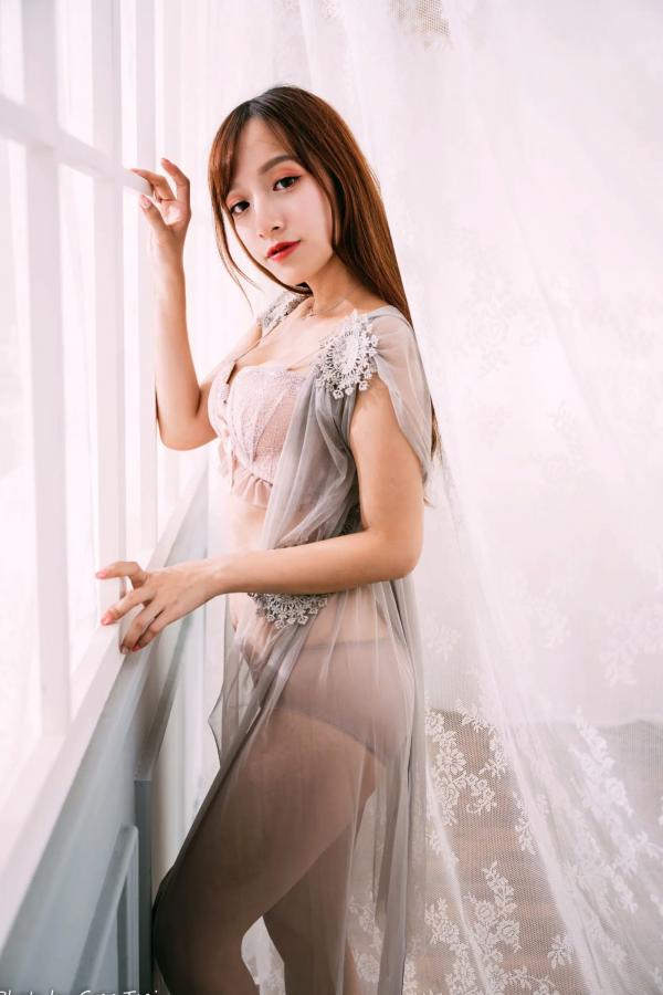    轩颖 - 柔美蕾丝睡衣私房写真，唯美光影下的纯欲女神 [83P]第78张图片