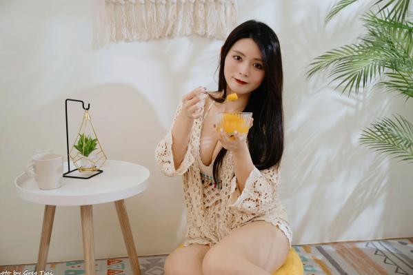    筱筱 - 唯美镂空编织居家私房棚拍，气质女神展现温婉优雅魅力，清新治愈范儿[100P]第10张图片