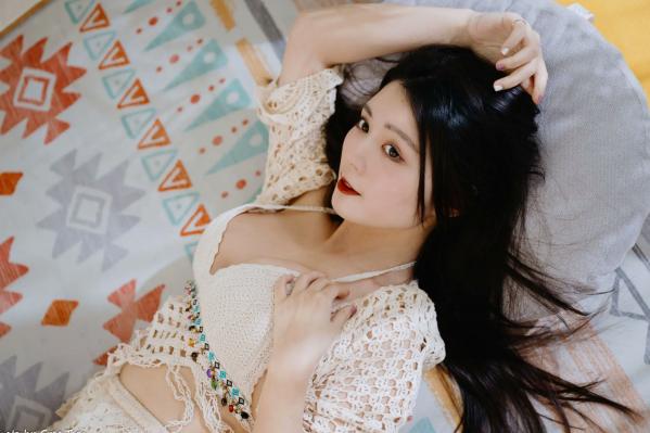    筱筱 - 唯美镂空编织居家私房棚拍，气质女神展现温婉优雅魅力，清新治愈范儿[100P]第37张图片