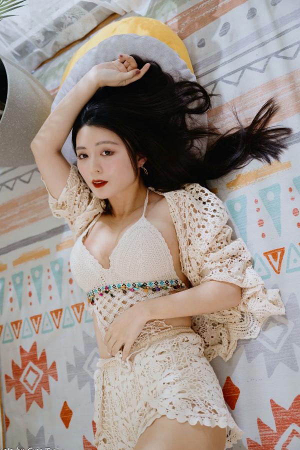    筱筱 - 唯美镂空编织居家私房棚拍，气质女神展现温婉优雅魅力，清新治愈范儿[100P]第43张图片