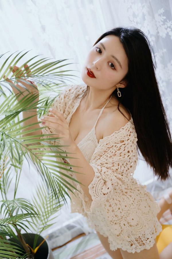    筱筱 - 唯美镂空编织居家私房棚拍，气质女神展现温婉优雅魅力，清新治愈范儿[100P]第48张图片