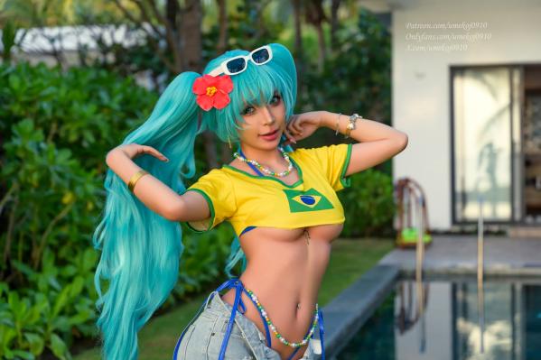    Umeko J - 巴西足球宝贝初音COS，火辣比基尼性感私房写真 [103P]第28张图片