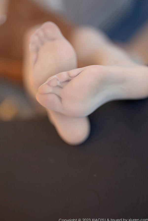    XiaoYu语画界-994-苏苏阿-紧身衣私房照，展现极致性感曲线与修长美腿，尽显御姐魅力第44张图片