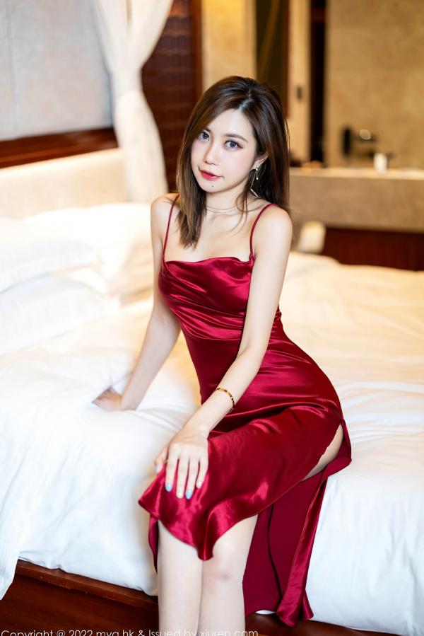    MyGirl美媛馆 绮里嘉Ula-红裙魅影卧室私房写真，性感诱人展现极致曲线，绝美大尺度无圣光福利第1张图片
