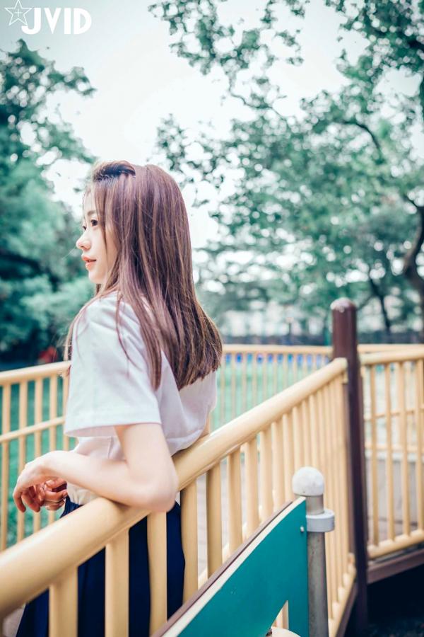    JVID-妍妍《校服诱惑》极品私房写真-同母異父兄妹相姦-2021.04.27第28张图片