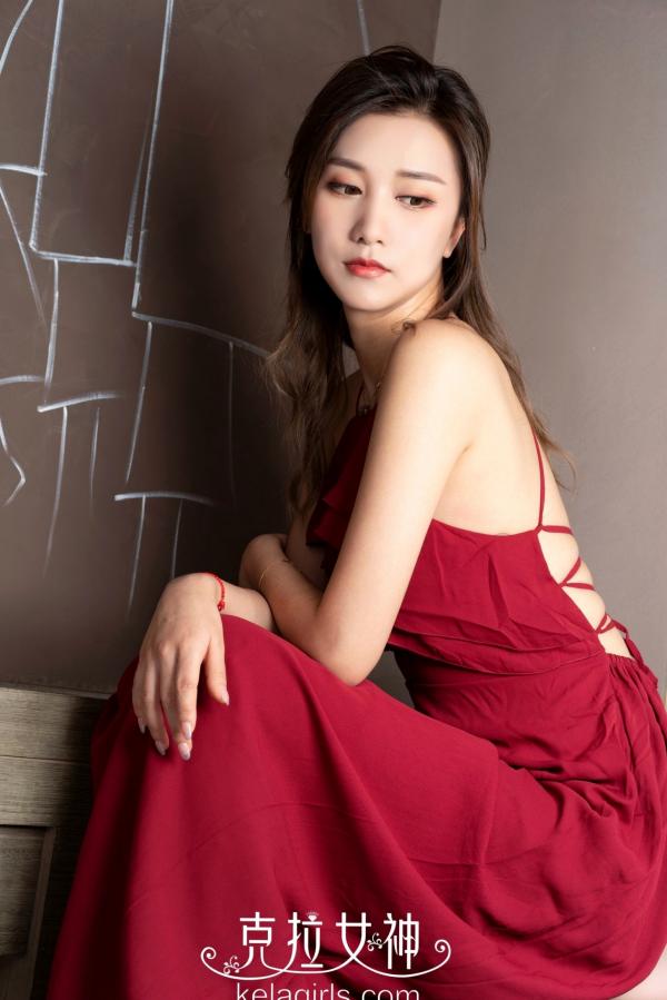    KelaGirls克拉女神-2019.04.12-慕菲-《含情凝睇》：红裙佳人气质优雅，性感长腿魅力释放，精选私房视觉大赏第6张图片