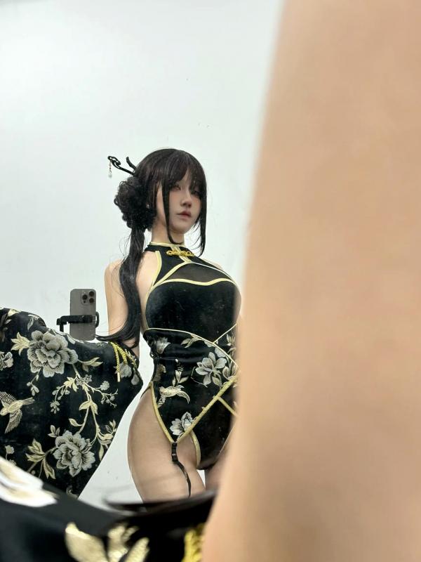   阿薰kaOri - 如烟 [94P] 改良旗袍古风私房照，国风韵味与极致性感完美结合，高冷气质女神制服诱惑系列第69张图片