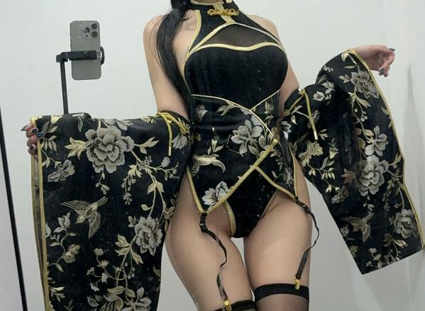    阿薰kaOri - 如烟 [94P] 改良旗袍古风私房照，国风韵味与极致性感完美结合，高冷气质女神制服诱惑系列第73张图片