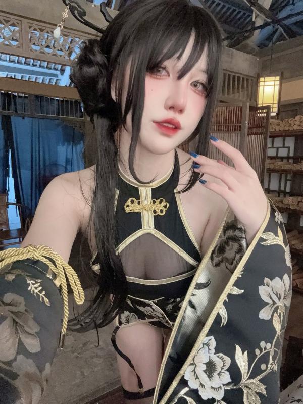    阿薰kaOri - 如烟 [94P] 改良旗袍古风私房照，国风韵味与极致性感完美结合，高冷气质女神制服诱惑系列第76张图片