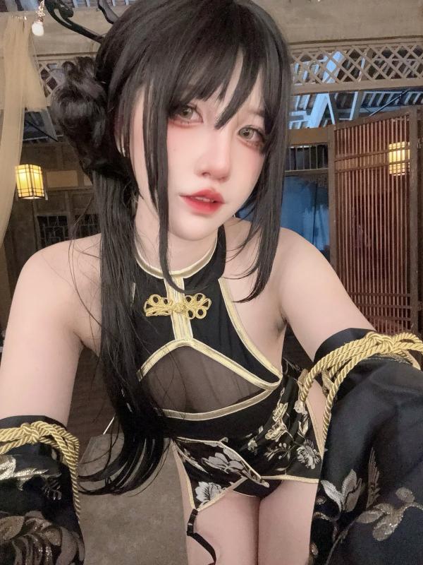    阿薰kaOri - 如烟 [94P] 改良旗袍古风私房照，国风韵味与极致性感完美结合，高冷气质女神制服诱惑系列第93张图片