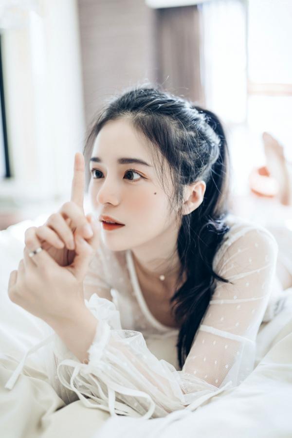    JVID-辰辰-我的女友这一次有点色有点甜-浴室湿身私房写真-透明罩衫黑丝极致诱惑-2022.04.05第102张图片