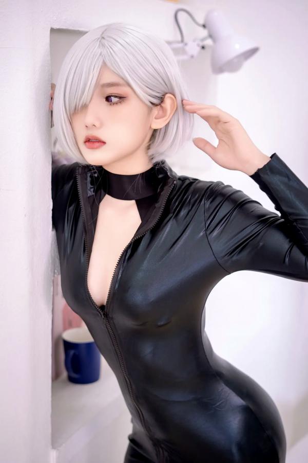    [Messie Huang] 间谍过家家菲奥娜·弗罗斯特COS，极品冷艳黑色皮衣诱惑，完美身材视觉盛宴 [62P]第6张图片