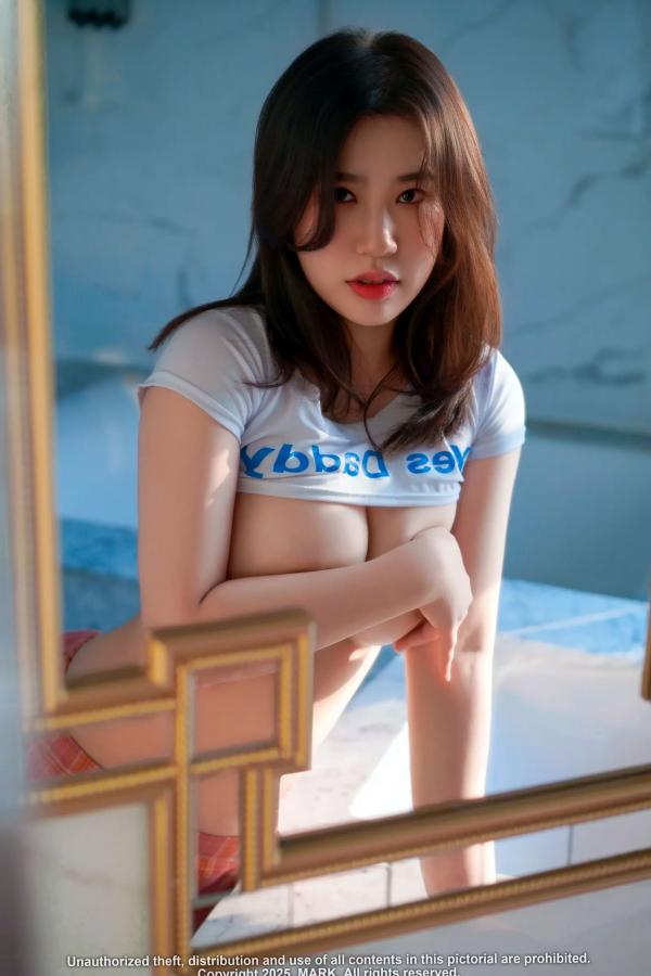    [MARK] JENN 浴室湿身诱惑：清纯与野性的碰撞，极品女神湿身私房大尺度写真集 [81P]第6张图片