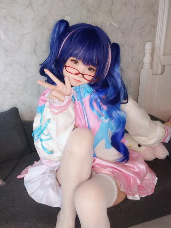    软妹摇摇乐 Amamiya Kokoro角色扮演私房写真，蓝发眼镜娘极致诱惑，白色丝袜美腿大尺度福利 [70P]第2张图片