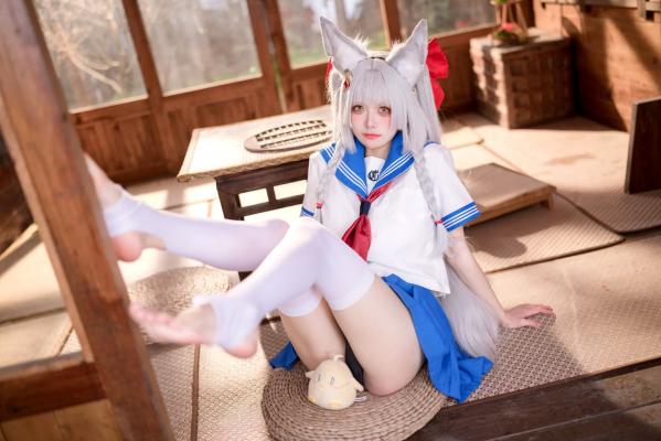    九柒喵 - 朝凪 JK 狐娘角色扮演 室内和风萌系写真 [37P]第11张图片