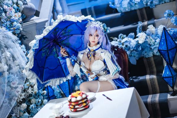    蜜汁猫裘 - 鸣潮坎特蕾拉Cosplay极致诱惑，梦幻华丽服装与性感写真呈现，高颜值还原游戏角色第1张图片