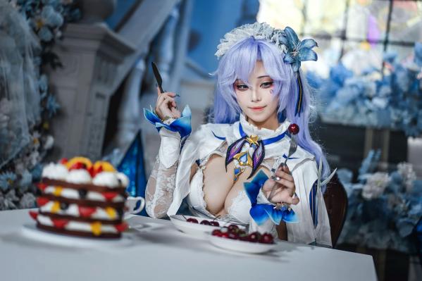    蜜汁猫裘 - 鸣潮坎特蕾拉Cosplay极致诱惑，梦幻华丽服装与性感写真呈现，高颜值还原游戏角色第11张图片