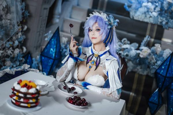    蜜汁猫裘 - 鸣潮坎特蕾拉Cosplay极致诱惑，梦幻华丽服装与性感写真呈现，高颜值还原游戏角色第12张图片
