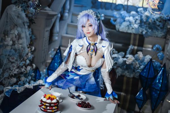    蜜汁猫裘 - 鸣潮坎特蕾拉Cosplay极致诱惑，梦幻华丽服装与性感写真呈现，高颜值还原游戏角色第13张图片