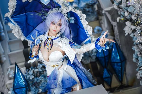    蜜汁猫裘 - 鸣潮坎特蕾拉Cosplay极致诱惑，梦幻华丽服装与性感写真呈现，高颜值还原游戏角色第19张图片