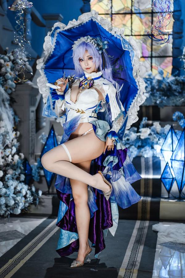    蜜汁猫裘 - 鸣潮坎特蕾拉Cosplay极致诱惑，梦幻华丽服装与性感写真呈现，高颜值还原游戏角色第40张图片