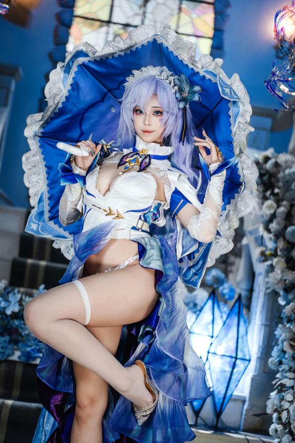    蜜汁猫裘 - 鸣潮坎特蕾拉Cosplay极致诱惑，梦幻华丽服装与性感写真呈现，高颜值还原游戏角色第41张图片