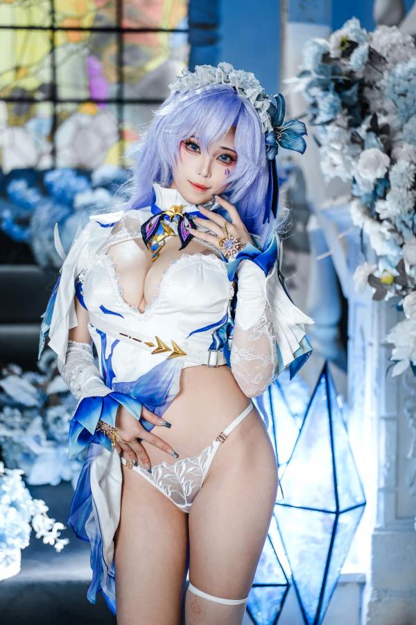    蜜汁猫裘 - 鸣潮坎特蕾拉Cosplay极致诱惑，梦幻华丽服装与性感写真呈现，高颜值还原游戏角色第53张图片