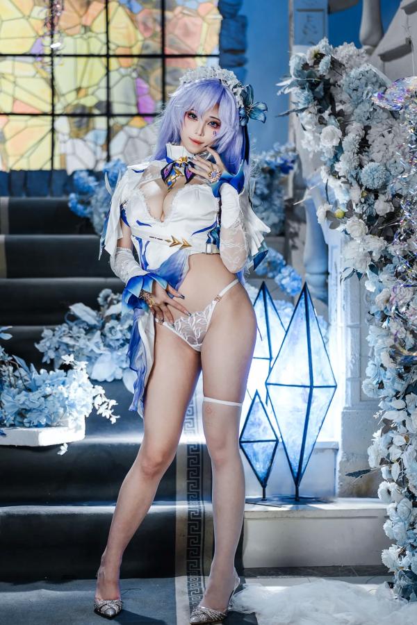    蜜汁猫裘 - 鸣潮坎特蕾拉Cosplay极致诱惑，梦幻华丽服装与性感写真呈现，高颜值还原游戏角色第54张图片