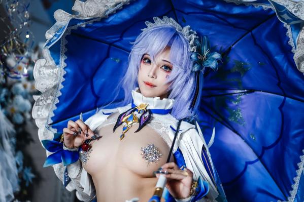   蜜汁猫裘 - 鸣潮坎特蕾拉Cosplay极致诱惑，梦幻华丽服装与性感写真呈现，高颜值还原游戏角色第104张图片